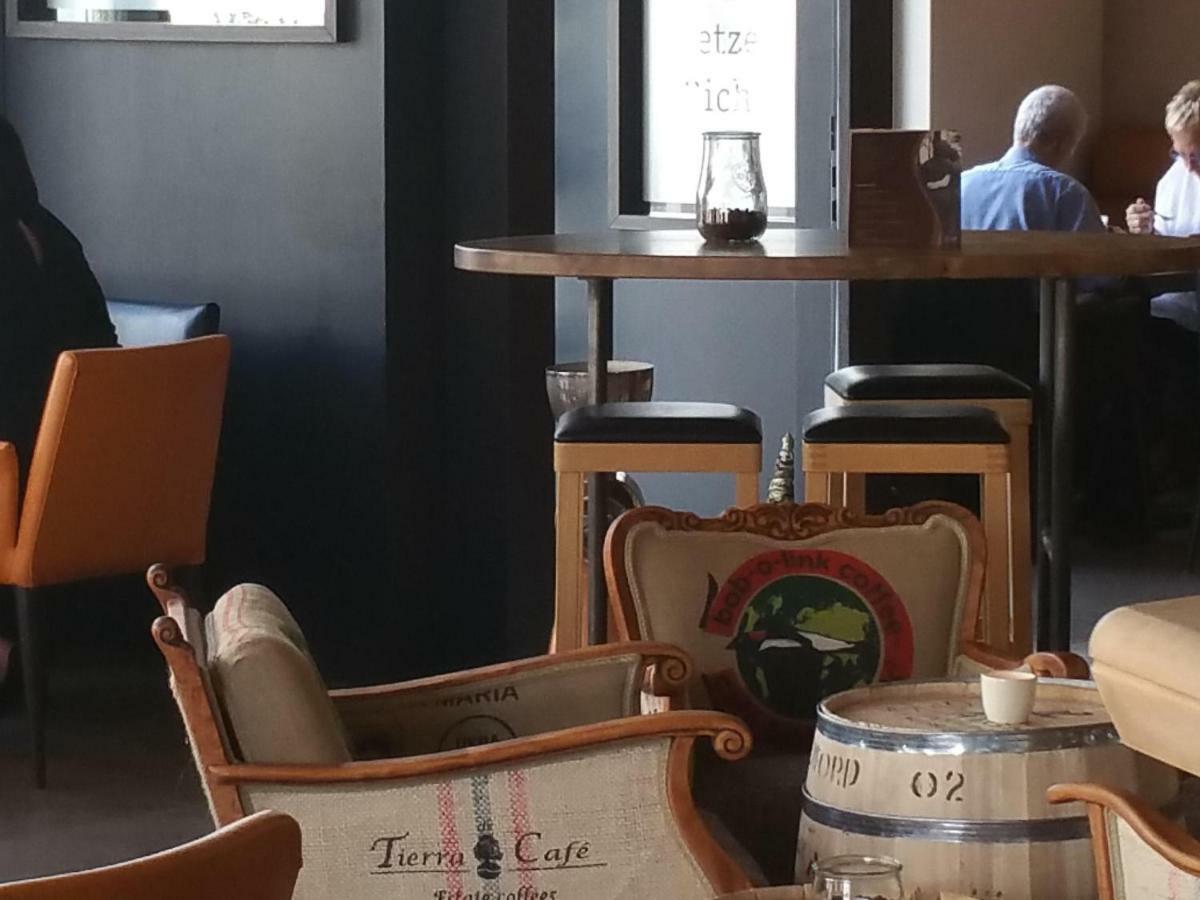 טרייר Mondo'S Kaffeehotel מראה חיצוני תמונה